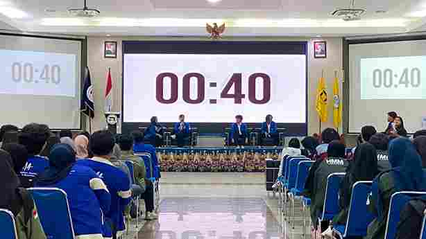 Sesi Debat Paslon Ketua HM Akuntansi 